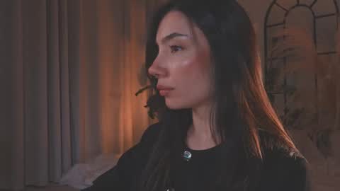 Amy Armstrong online show from 10/02/25, 01:12