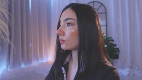 Amy Armstrong online show from 11/23/25, 02:39