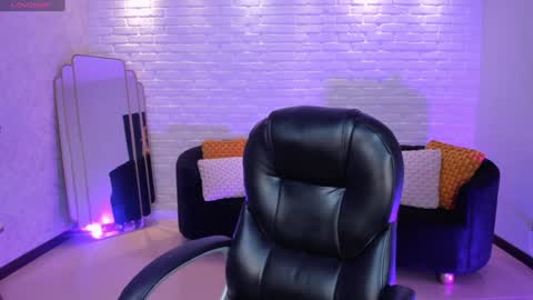 Amy  online show from 12/27/24, 07:35