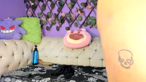 Amy Kamila online show from 09/19/25, 05:09