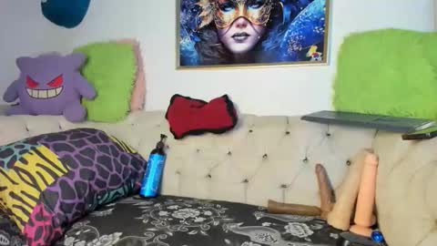 Amy Kamila online show from 05/17/26, 03:37