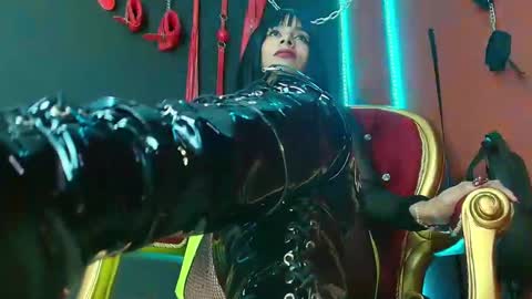 Amy Wong Grey online show from 12/08/24, 11:19