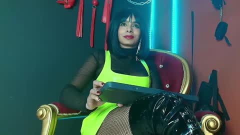 Snapshot of amymistress chatting on 12/09/24, 02:24 Amy Wong Grey online show from 12/09/24, 02:24