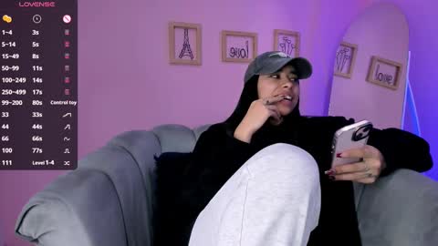 Amy ... Nice to meet u   thumb up me please its important online show from 02/12/25, 05:26