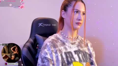 Snapshot of amypond__ chatting on 12/16/25, 11:15 Amy online show from 12/16/25, 11:15