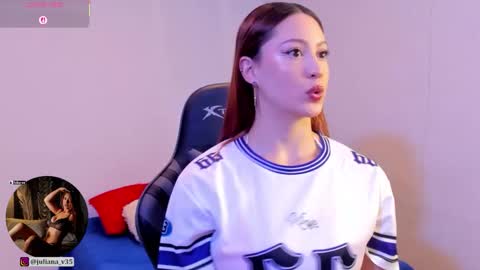 Snapshot of amypond__ chatting on 01/12/26, 06:24 Amy online show from 01/12/26, 06:24