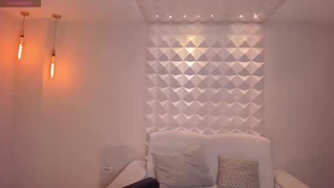 AMY R  online show from 02/27/26, 11:43