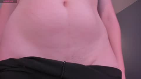 Snapshot of amyrosse_x chatting on 07/15/26, 03:45 AMY R online show from 07/15/26, 03:45