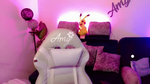 Im Amy IM NOT LOOKING FOR A PARTNER OR DATING online show from 10/14/25, 12:55