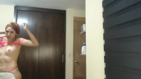 Snapshot of amywalker01 chatting on 12/03/24, 12:46 amy online show from 12/03/24, 12:46