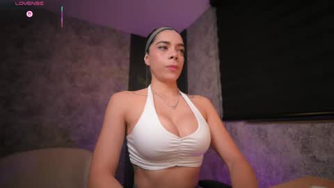 AMY WALKER online show from 05/14/26, 09:49