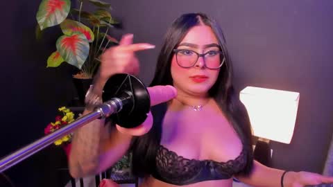amywhitte_ online show from 05/06/26, 03:46