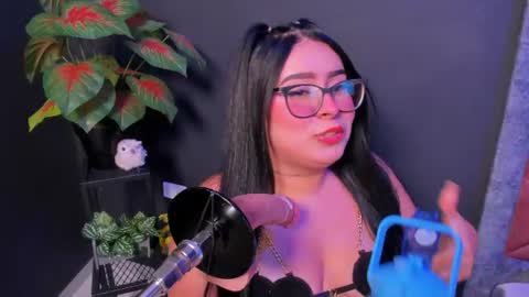 amywhitte_ online show from 07/04/26, 03:56