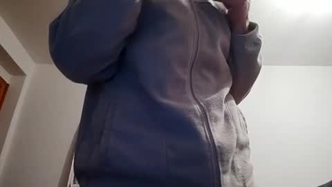 Snapshot of amyyrlikesdeep chatting on 02/17/25, 10:36 amyyrlikesdeep online show from 02/17/25, 10:36