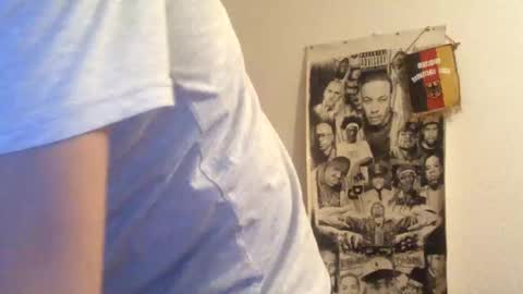 Snapshot of amyyrlikesdeep chatting on 02/23/25, 10:31 amyyrlikesdeep online show from 02/23/25, 10:31