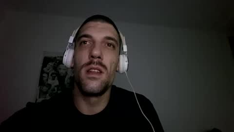 Snapshot of amyyrlikesdeep chatting on 09/14/25, 02:00 amyyrlikesdeep online show from 09/14/25, 02:00