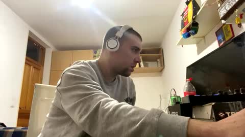 Snapshot of amyyrlikesdeep chatting on 10/12/25, 01:26 amyyrlikesdeep online show from 10/12/25, 01:26