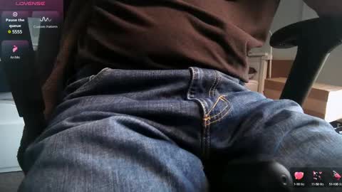 A online show from 03/11/25, 05:24