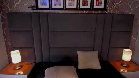 Ana  online show from 02/09/25, 02:50