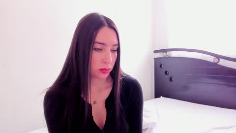 Ana  IG an castillo 1 online show from 01/11/25, 01:01