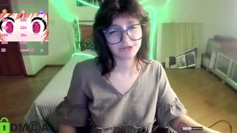 Snapshot of ana_jil chatting on 07/03/26, 07:53 Hi Im Ana online show from 07/03/26, 07:53