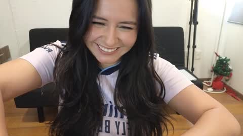 Ana Melissa online show from 01/28/25, 09:40