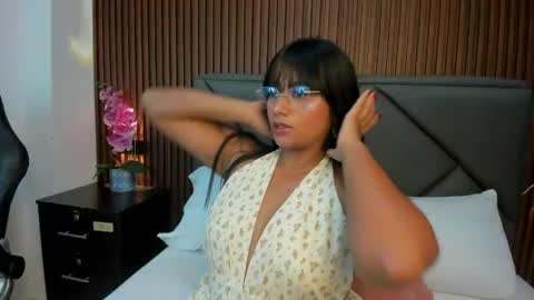 Snapshot of ana_paulha_ chatting on 04/09/26, 02:44 Ana online show from 04/09/26, 02:44