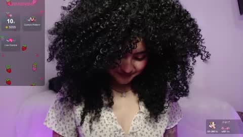 Ana Ricciardi online show from 02/19/25, 04:33