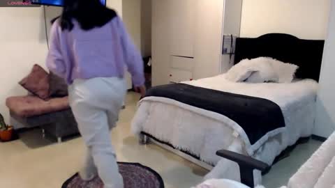 Ana Ricciardi online show from 01/11/26, 02:49