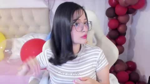 Snapshot of ana_ruuh chatting on 01/15/25, 08:16 Im anna but you can call me as you want online show from 01/15/25, 08:16