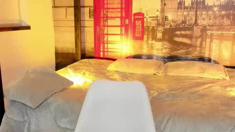 Ana My schedule 0400 - 1600 GMT -5 online show from 11/28/25, 10:18