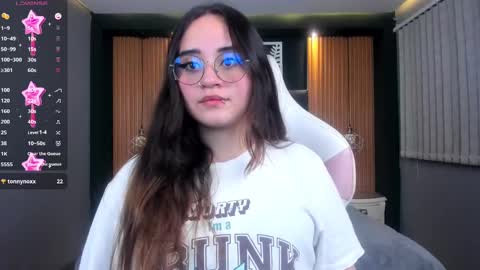 Snapshot of ana_taylor2 chatting on 12/10/24, 05:33 Ana online show from 12/10/24, 05:33