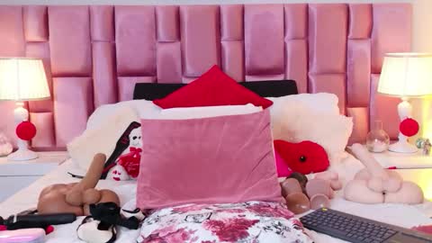 anaa_bellaa online show from 03/26/26, 12:44