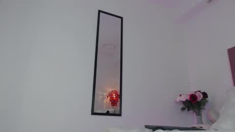 Ana Moon  online show from 01/31/25, 05:40