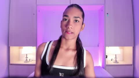 anaacollins_ online show from 03/11/26, 11:38