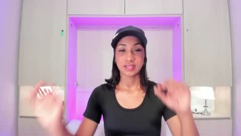 Snapshot of anaacollins_ chatting on 06/17/26, 11:34 anaacollins_ online show from 06/17/26, 11:34