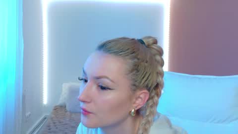 anaayss online show from 03/04/26, 06:08