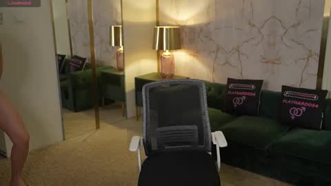 Sweet girls online show from 09/19/25, 11:22