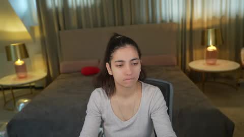 Sweet girls online show from 03/31/26, 07:42