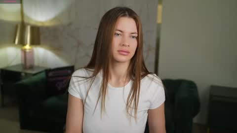 Sweet girls online show from 04/16/26, 08:15