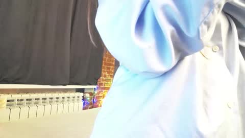 Anna online show from 09/12/25, 02:39