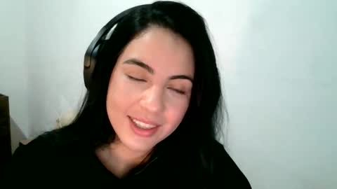 anabelenogueira1 online show from 05/26/26, 03:30