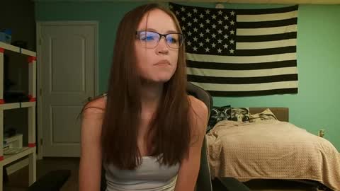 Anabelleleigh online show from 09/18/25, 12:29