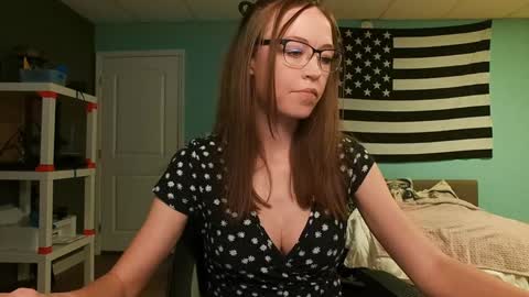 Anabelleleigh online show from 10/03/25, 02:19