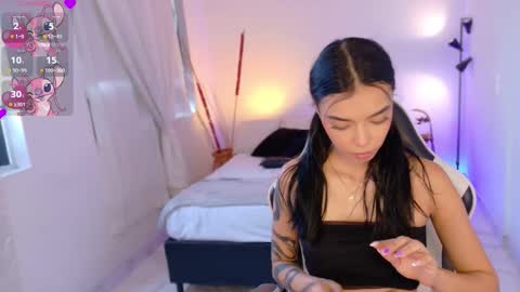 ANABEL WOLF  online show from 10/29/25, 12:29