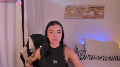 ANABEL WOLF  online show from 05/24/26, 07:30