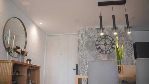 Ana  -- Check and subscribe   online show from 01/10/25, 05:56