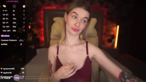 Snapshot of anacondaon chatting on 12/15/24, 03:09 Nika online show from 12/15/24, 03:09