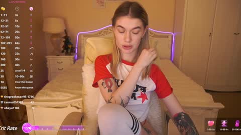 Snapshot of anacondaon chatting on 01/05/25, 04:06 Nika online show from 01/05/25, 04:06