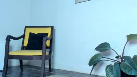 Ana Henao or Annie... Follow me ahenaocb Insta  X online show from 03/15/26, 12:00